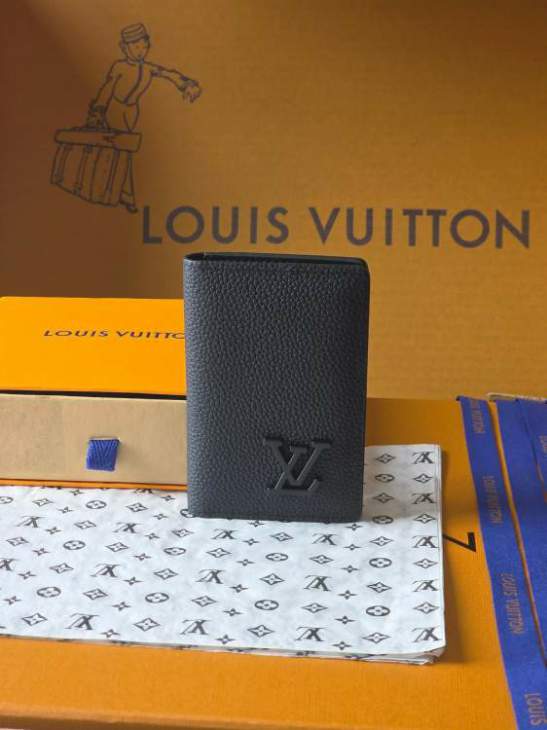 Picture of Louis Vuitton Wallets _SKUfw215539623fw